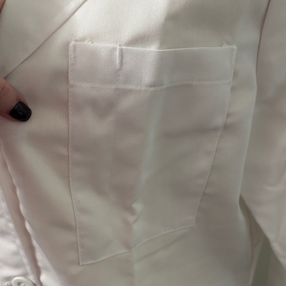 META White Lab Coat - Picture 3 of 9